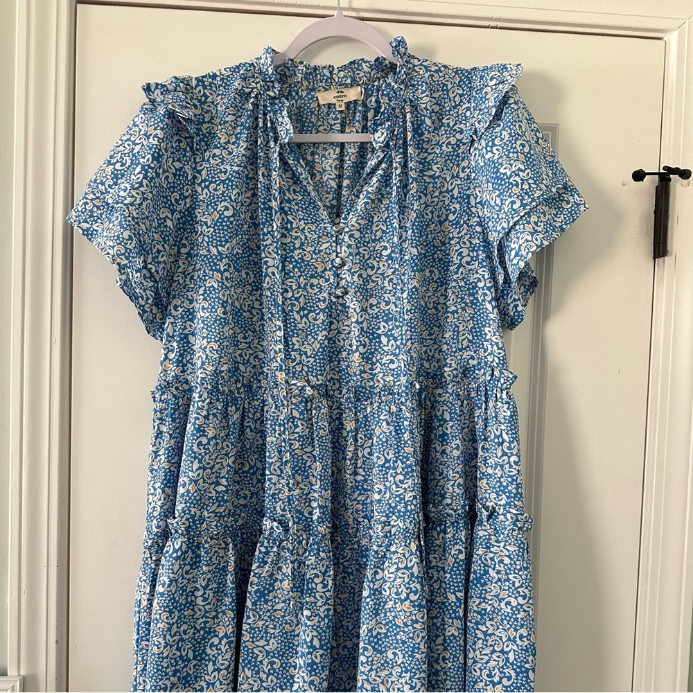 Floral Blue Tiered Mini Dress from Entro size Medium